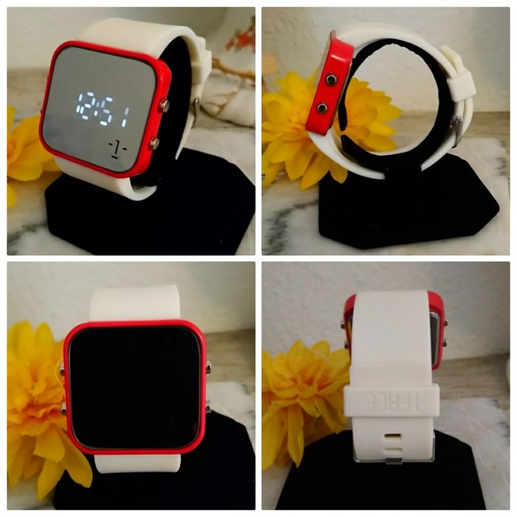 1:Face Red and White Mirror Charity Watch - Picture 3 of 5